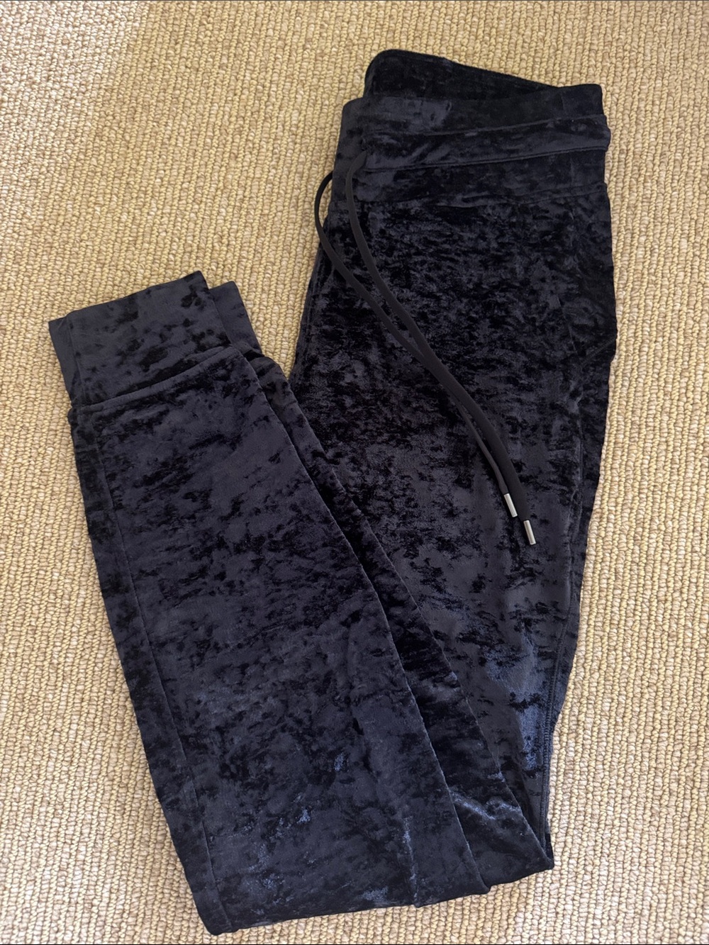 lululemon warm down jogger crushed velvet black- 4